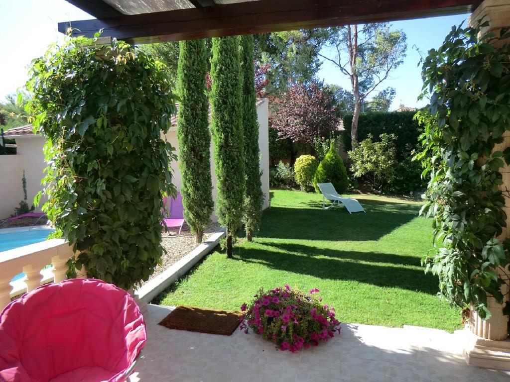 Villa Clairelou Pertuis Exterior foto
